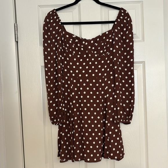 Reformation Mochi Brown Polka Dot Long Sleeve Mini Dress - Picture 4 of 7